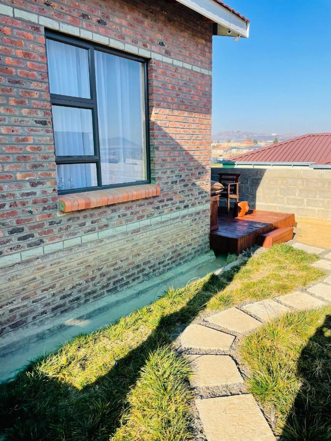 Moh Ville Guest House Maseru Eksteriør bilde