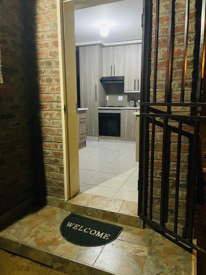 Moh Ville Guest House Maseru Eksteriør bilde